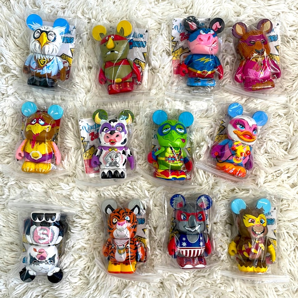 Disney vinylmation 3” figures bundle of 12